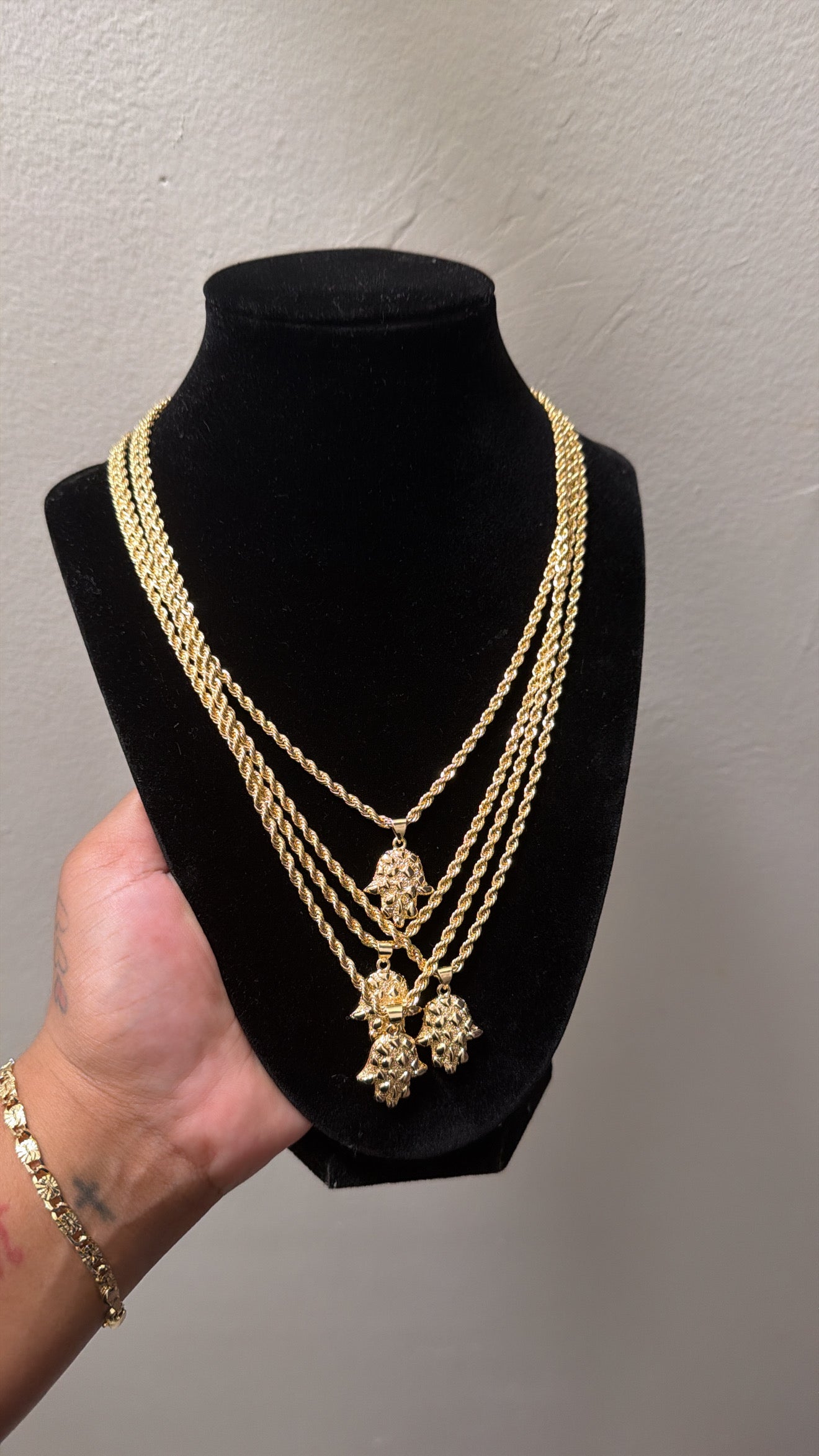 Divine Glow Pendant