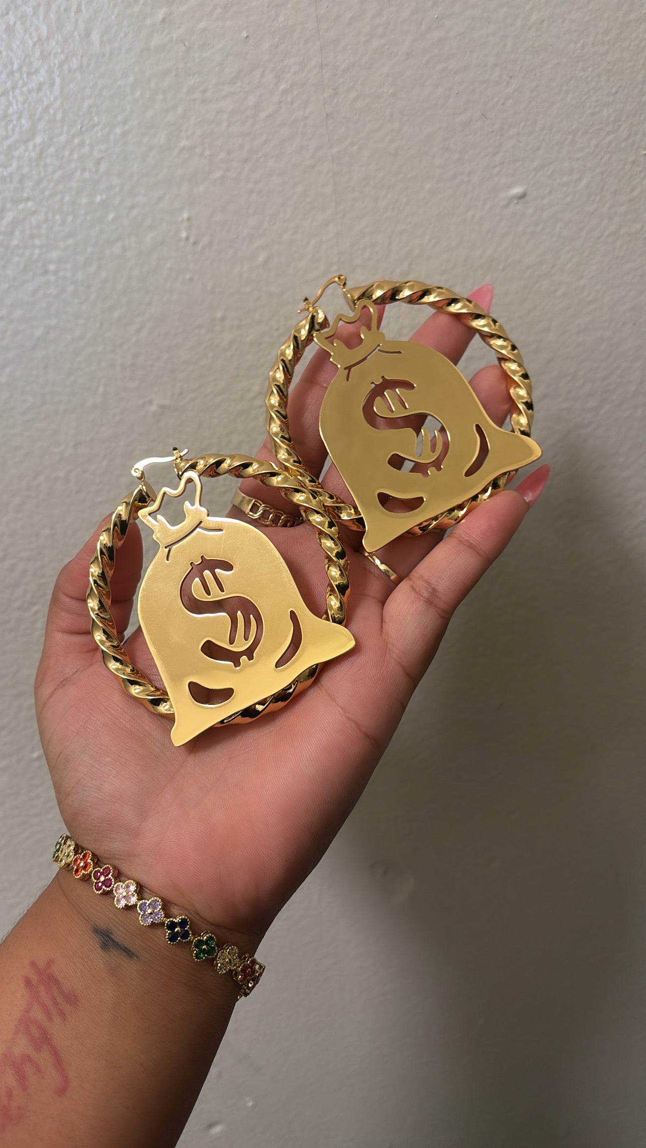 Statement Pouch Hoops