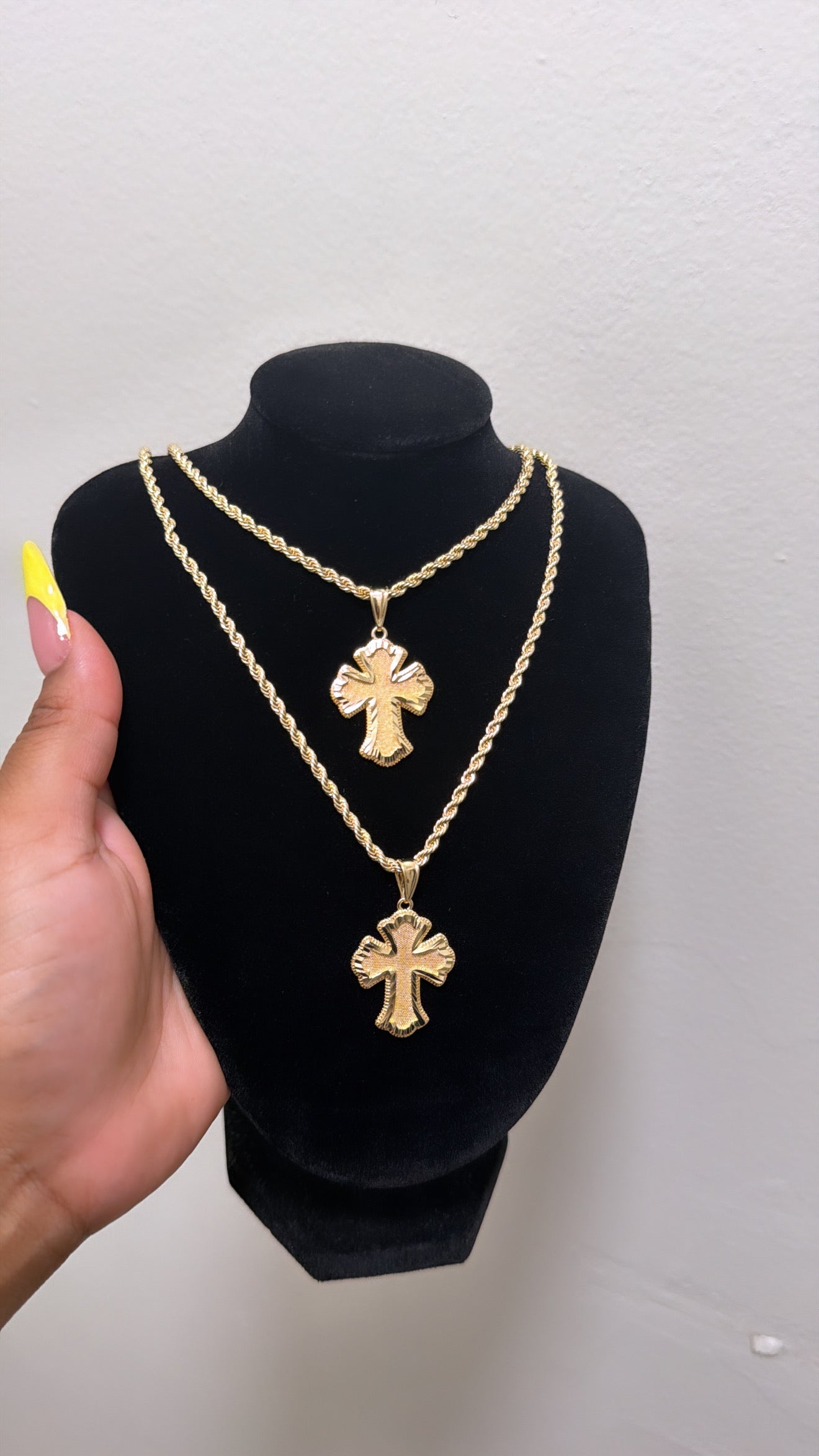Thick Gold-Cross Chain