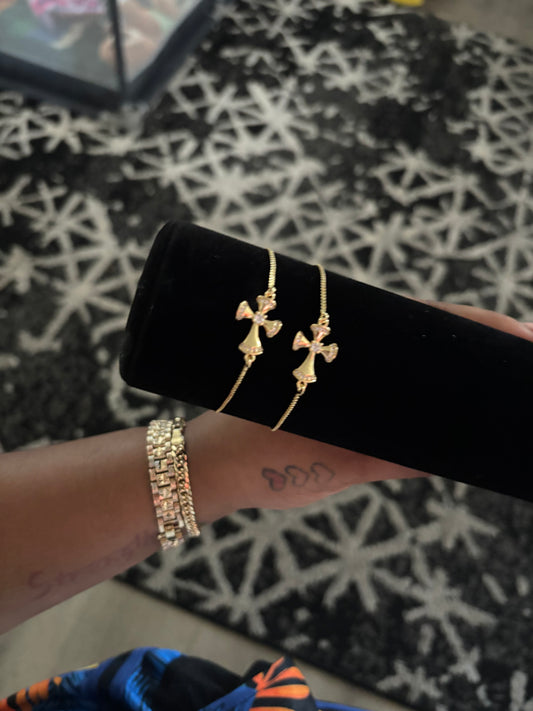 Cross Bracelet